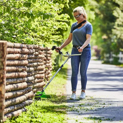 Greenworks GD24X2BCB 48V (2x24V) akkumulátoros fűkasza és bozótvágó (Akku és töltő nélkül)